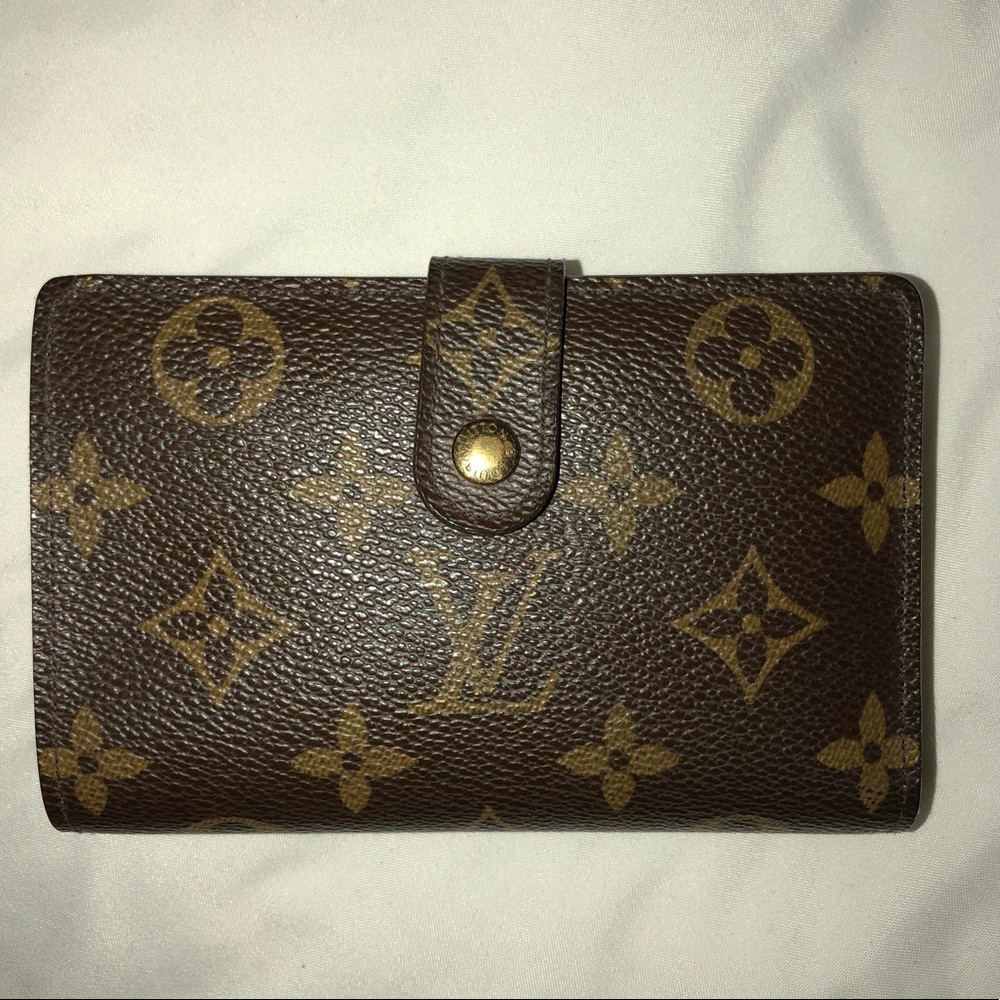 Authentic Vintage Louis Vuitton Kisslock Wallet